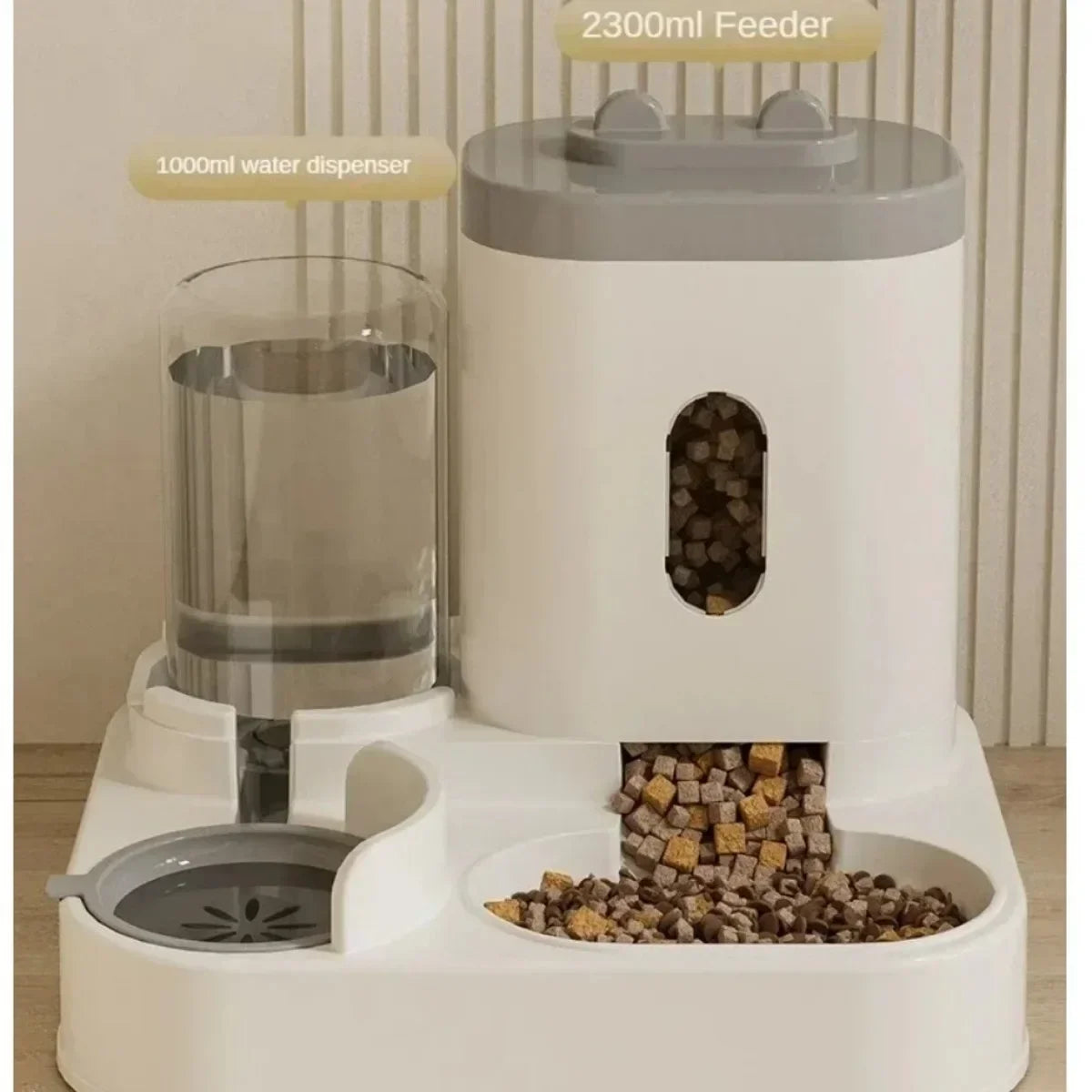 Automatic Pet Feeder and Water Fountain for Dogs and Cats